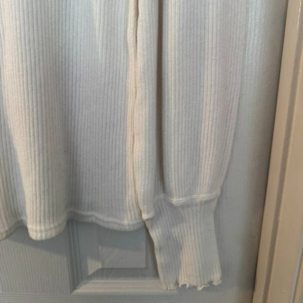 NWOT, Free People Love Struck Turtleneck Ribbed Blouse, White, Size XL - Picture 15 of 16